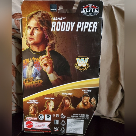 COPY - Mattel WWE "Rowdy" Roddy Piper Legends Action Figure - Picture 2 of 2